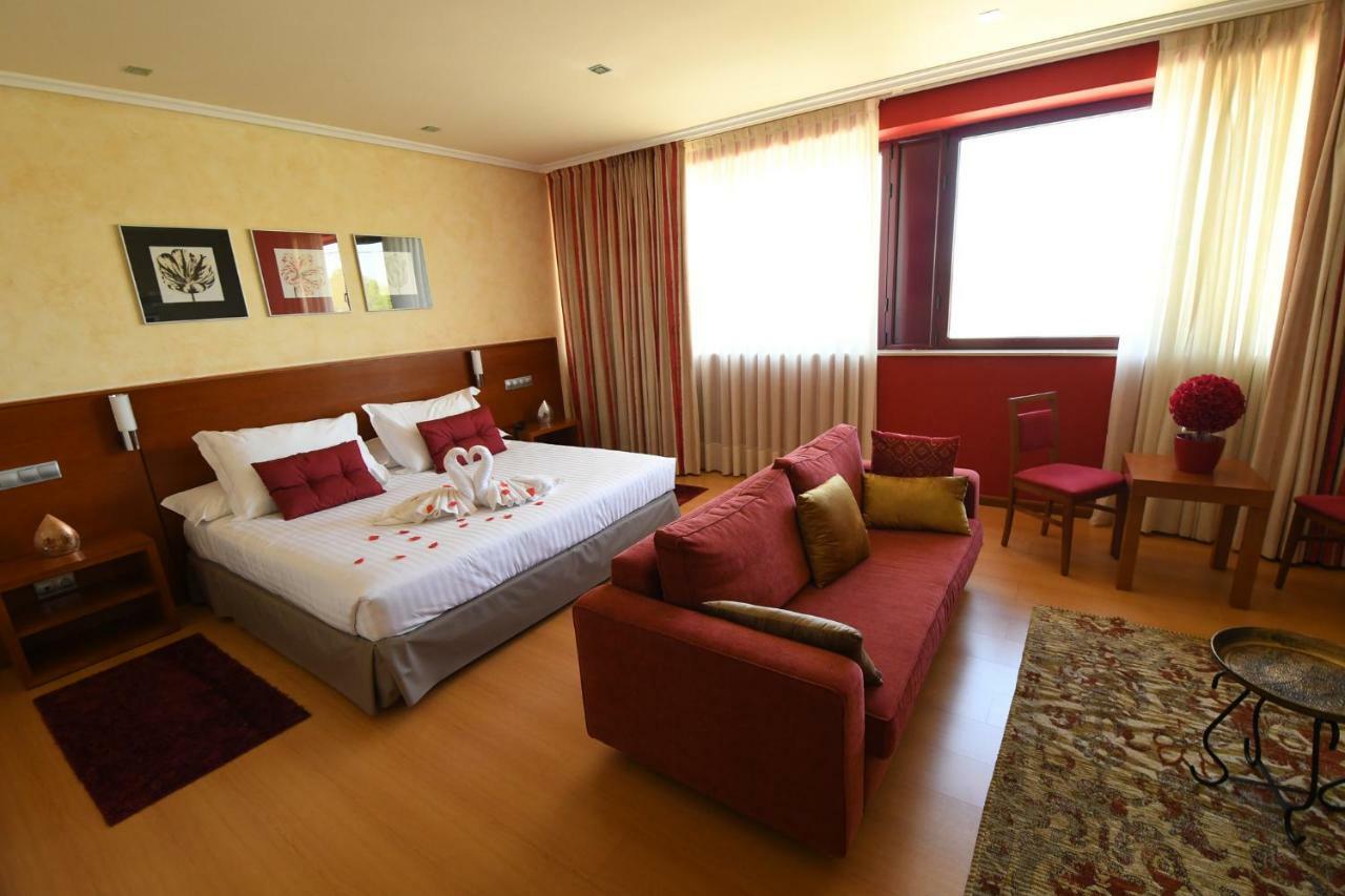 Hotel Miravalle Ourense Exterior foto